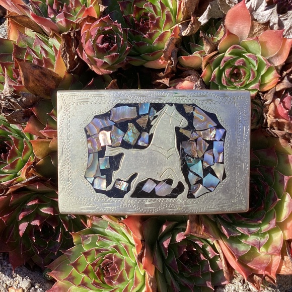 Abalone Inlay Running Horse Design Abstract Metal Belt Buckle